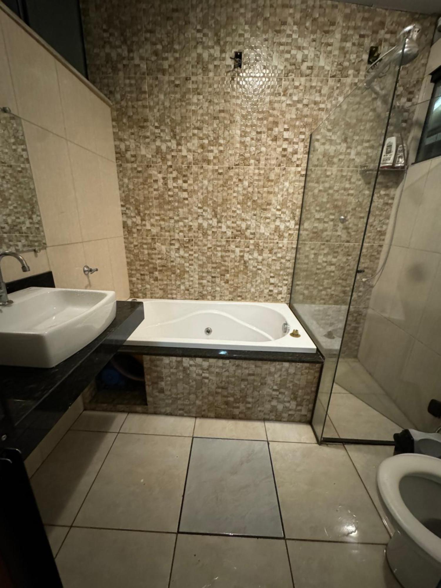 Apartamento 3 Quartos E Area Privativa Proximo Ao Centro Hidromassagem